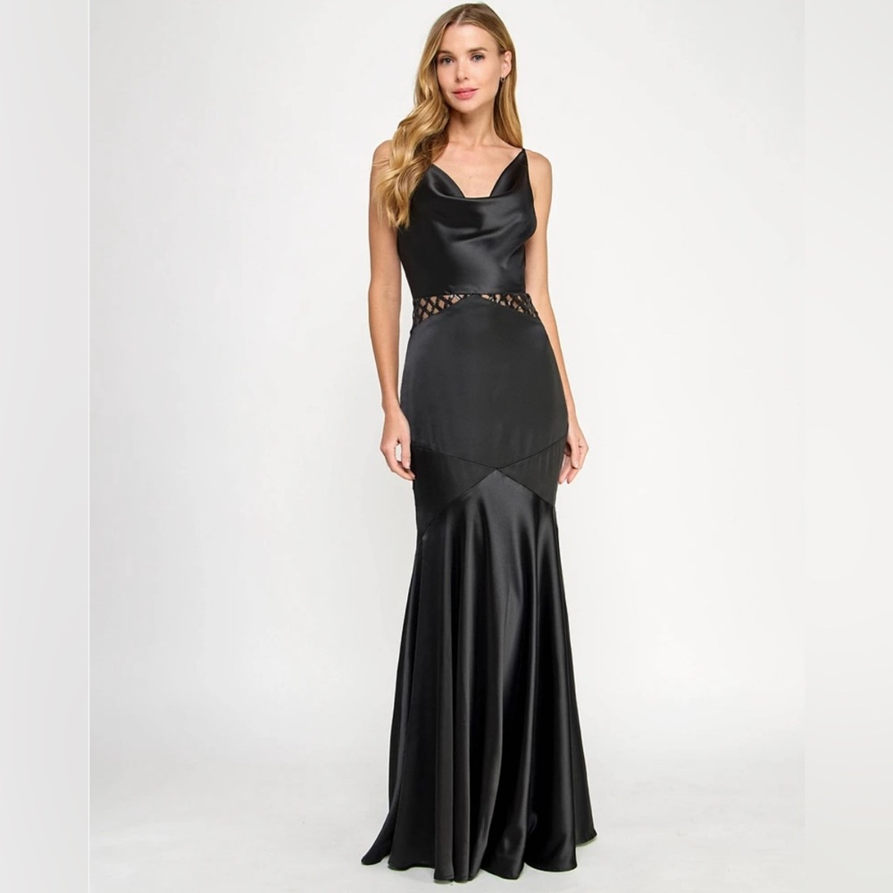 SENI & CADE Juniors' Satin Cowlneck Cutout Black Gown